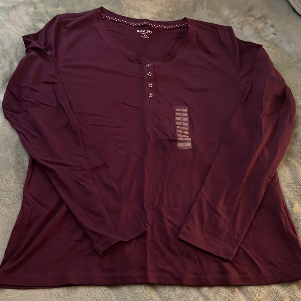 🆕 Relativity Women’s Sleep Shirt Burgundy